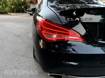 2014 Mercedes-Benz CLA 250 – miniatura 8