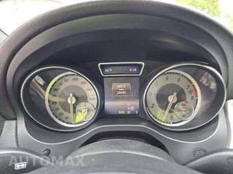 2014 Mercedes-Benz CLA 250 – miniatura 10