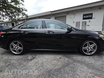 2014 Mercedes-Benz CLA 250 – miniatura 5