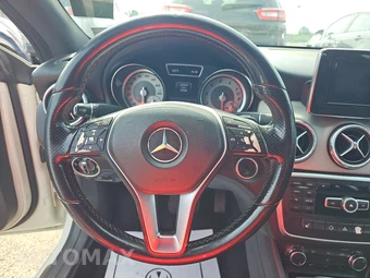 2014 Mercedes-Benz CLA 250 – miniatura 10