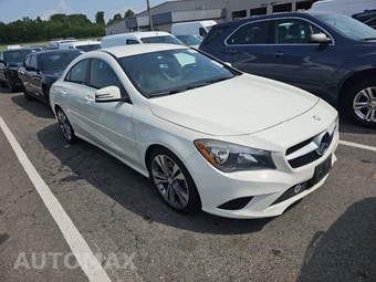2014 Mercedes-Benz CLA 250 – miniatura 3