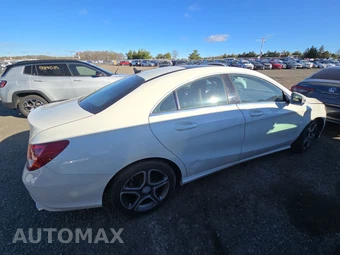 2014 Mercedes-Benz CLA 250 – miniatura 4