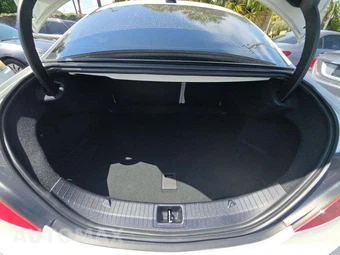 2014 Mercedes-Benz CLA 250 – miniatura 14