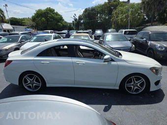 2014 Mercedes-Benz CLA 250 – miniatura 4