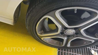 2014 Mercedes-Benz CLA 250 - miniatura 27