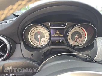 2014 Mercedes-Benz CLA 250 – miniatura 12