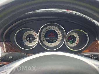 2014 Mercedes-Benz CLS 550 4MATIC - miniatura 9