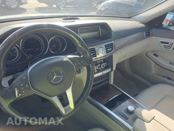 2014 Mercedes-Benz E 250 BlueTEC 4MATIC Sedan - miniatura 11