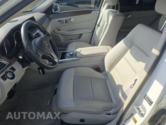 2014 Mercedes-Benz E 250 BlueTEC 4MATIC Sedan - miniatura 7