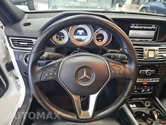 2014 Mercedes-Benz E 250 BlueTEC Sedan - miniatura 10
