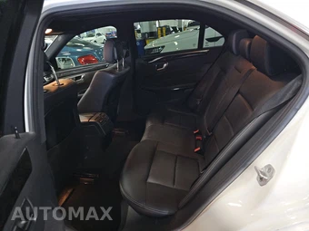 2014 Mercedes-Benz E 250 BlueTEC Sedan - miniatura 13