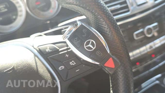 2014 Mercedes-Benz E 250 BlueTEC Sedan - miniatura 18