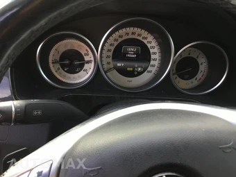 2014 Mercedes-Benz E 350 4MATIC Sedan – miniatura 10