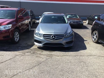 2014 Mercedes-Benz E 350 4MATIC Sedan – miniatura 2