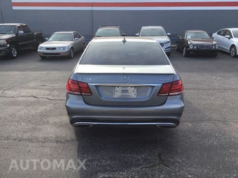 2014 Mercedes-Benz E 350 4MATIC Sedan – miniatura 4