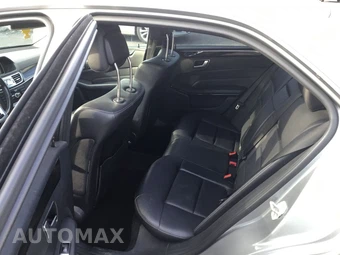 2014 Mercedes-Benz E 350 4MATIC Sedan – miniatura 7