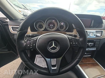 2014 Mercedes-Benz E 350 4MATIC Sedan - miniatura 10