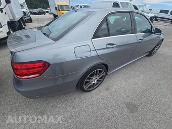 2014 Mercedes-Benz E 350 4MATIC Sedan - miniatura 4