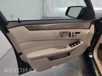 2014 Mercedes-Benz E 350 4MATIC Sedan – miniatura 9
