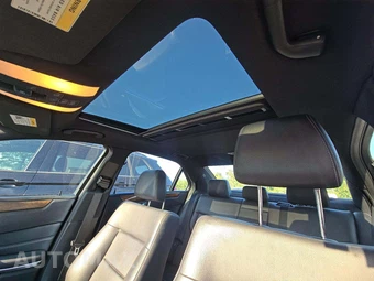 2014 Mercedes-Benz E 350 4MATIC Sedan – miniatura 11