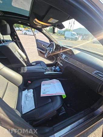2014 Mercedes-Benz E 350 4MATIC Sedan – miniatura 18
