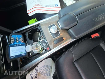 2014 Mercedes-Benz E 350 4MATIC Sedan – miniatura 8