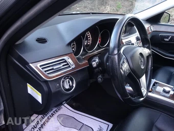 2014 Mercedes-Benz E 350 4MATIC Sedan – miniatura 46
