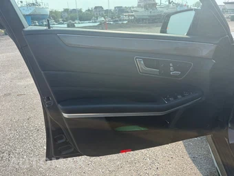 2014 Mercedes-Benz E 350 4MATIC Sedan – miniatura 15