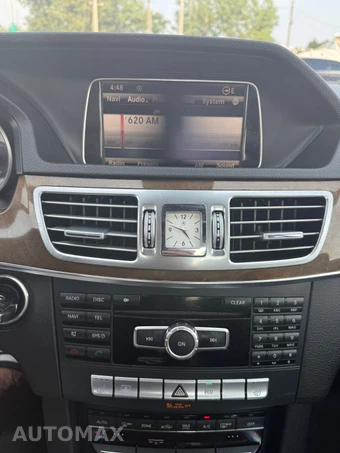 2014 Mercedes-Benz E 350 4MATIC Sedan – miniatura 29