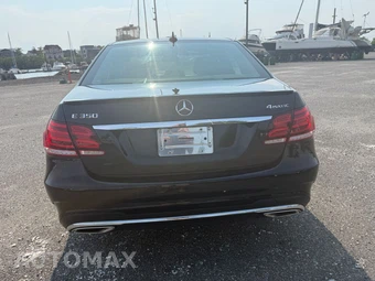 2014 Mercedes-Benz E 350 4MATIC Sedan – miniatura 5