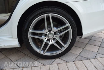 2014 Mercedes-Benz E 350 4MATIC Sedan – miniatura 117