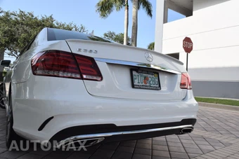 2014 Mercedes-Benz E 350 4MATIC Sedan – miniatura 22