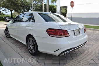 2014 Mercedes-Benz E 350 4MATIC Sedan – miniatura 4