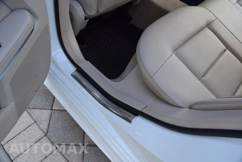 2014 Mercedes-Benz E 350 4MATIC Sedan – miniatura 58