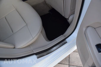 2014 Mercedes-Benz E 350 4MATIC Sedan – miniatura 64