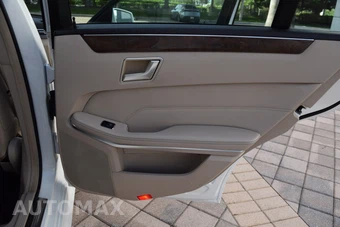 2014 Mercedes-Benz E 350 4MATIC Sedan – miniatura 98