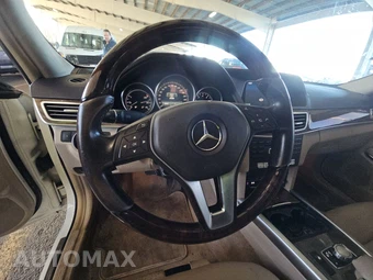 2014 Mercedes-Benz E 350 4MATIC Sedan – miniatura 10