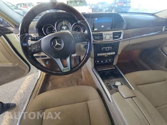 2014 Mercedes-Benz E 350 4MATIC Sedan – miniatura 11