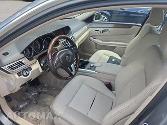 2014 Mercedes-Benz E 350 4MATIC Sedan – miniatura 13