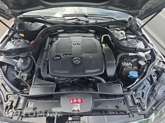 2014 Mercedes-Benz E 350 4MATIC Sedan – miniatura 19