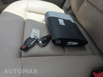 2014 Mercedes-Benz E 350 4MATIC Sedan – miniatura 26