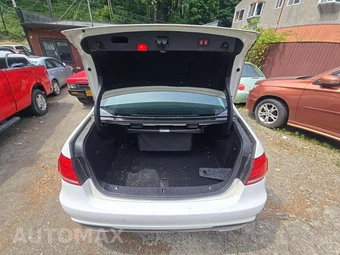 2014 Mercedes-Benz E 350 4MATIC Sedan - miniatura 14