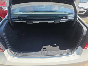 2014 Mercedes-Benz E 350 4MATIC Sedan – miniatura 20
