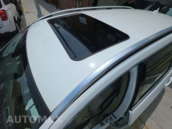 2014 Mercedes-Benz E 350 4MATIC Wagon - miniatura 12