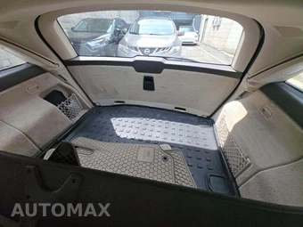 2014 Mercedes-Benz E 350 4MATIC Wagon - miniatura 14