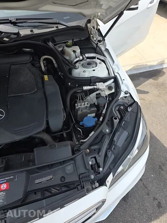 2014 Mercedes-Benz E 350 4MATIC Wagon - miniatura 23