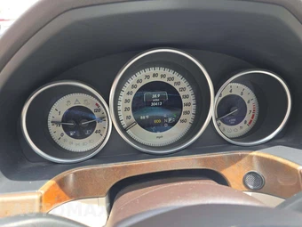 2014 Mercedes-Benz E 350 4MATIC Wagon - miniatura 9