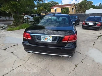 2014 Mercedes-Benz E 350 Sedan – miniatura 4