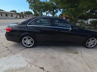 2014 Mercedes-Benz E 350 Sedan – miniatura 5