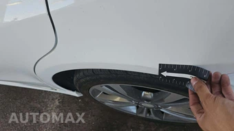 2014 Mercedes-Benz E 350 Sedan – miniatura 28